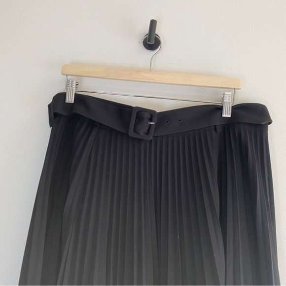 ZARA Pleated Black Belted midi skirt - Picture 6 of 9